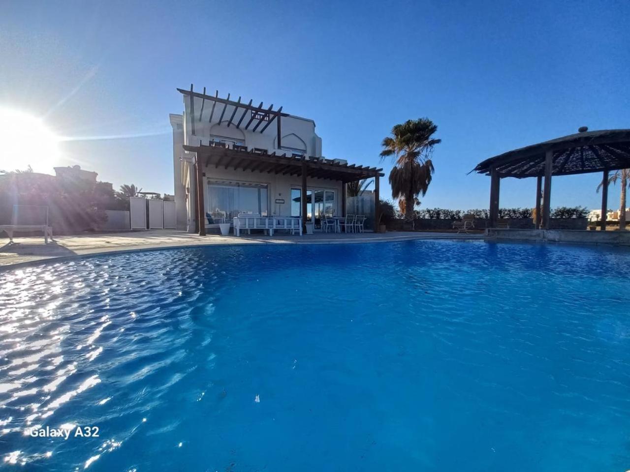 3 Bedrooms Fanadir Villa