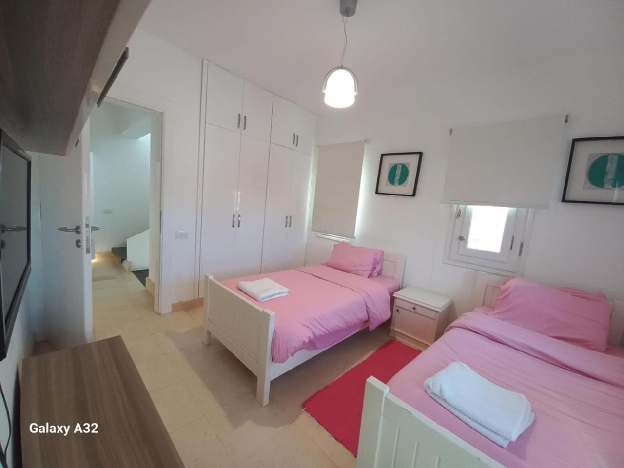 3 Bedrooms Fanadir Villa